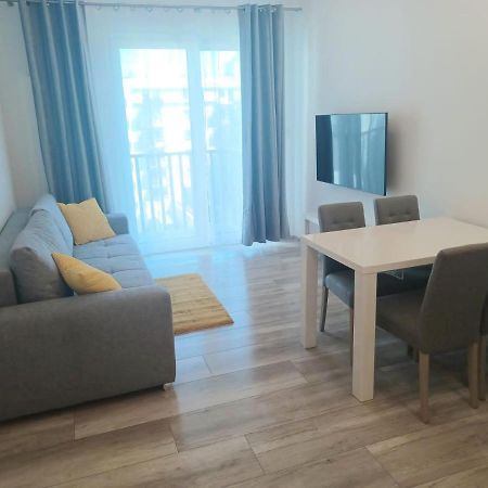 Ajp Nova3 Lux Apartament Estetino Exterior foto