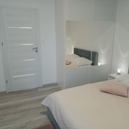 Ajp Nova3 Lux Apartament Estetino Exterior foto